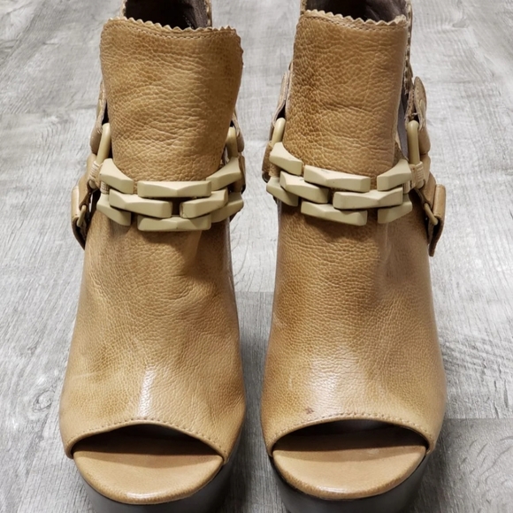 Lisa For Donald J Pliner 👠Size 7.5 M Damo - Picture 4 of 13